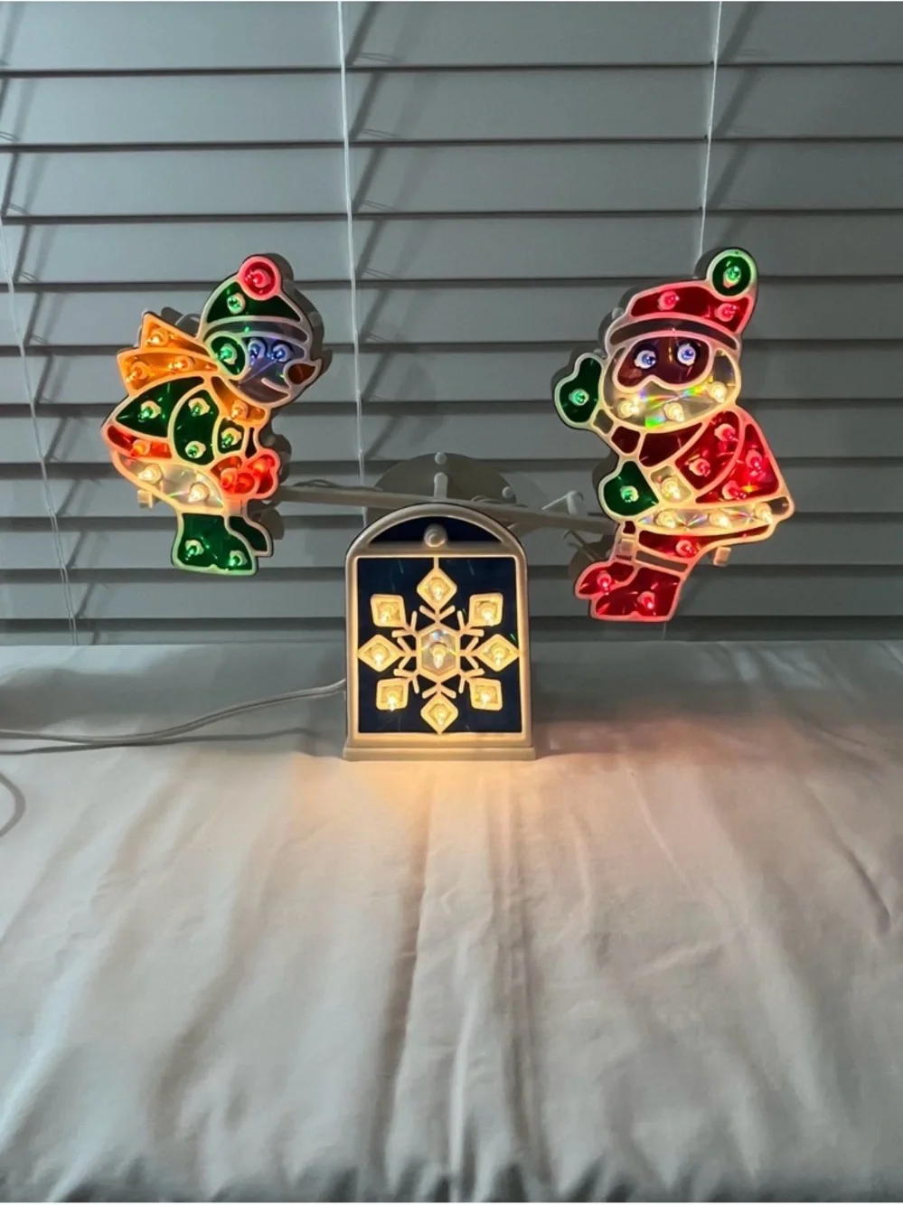 Holiday Window Light-Up Santa and Elf Set - Red & Green